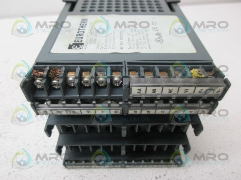 EUROTHERM 2404/CC/VH/H7/D4/XX/RF/XX/XX/XX/ENG/XXXXX/AS248 (AS PICTURED) UNMP