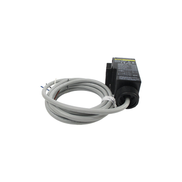 OMRON E3JU-XM4T-3 250VAC 3A NSNP