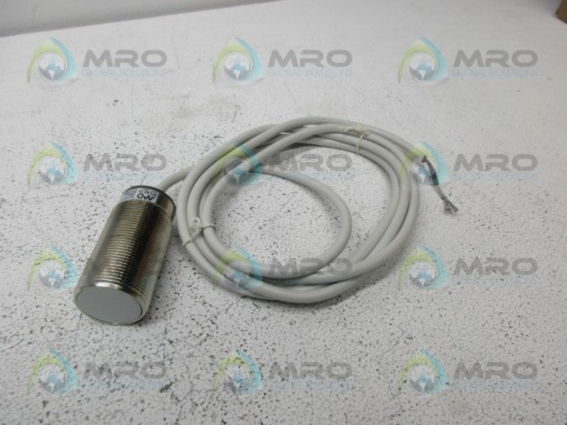 AUTOMATION DIRECT AT1-A0-1A PROXIMITY SWITCH NSNP
