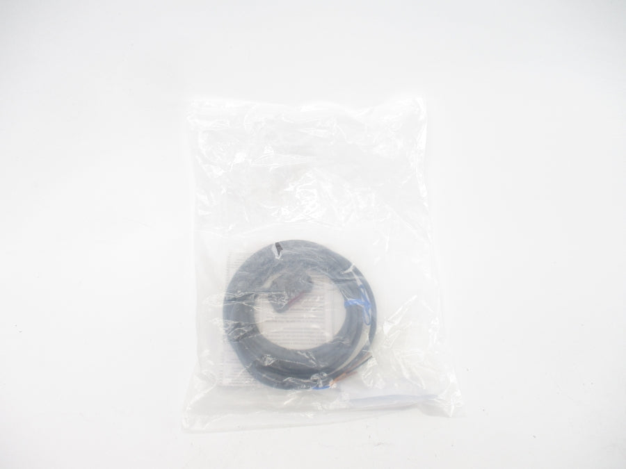 OMRON E3Z-R81 12-24VDC 2M NSMP