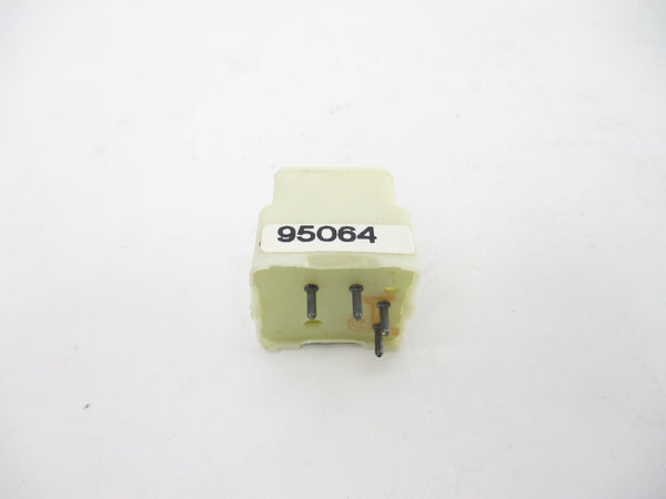 CUTLER HAMMER 8574A-6501 230VAC 1/2A NSMP