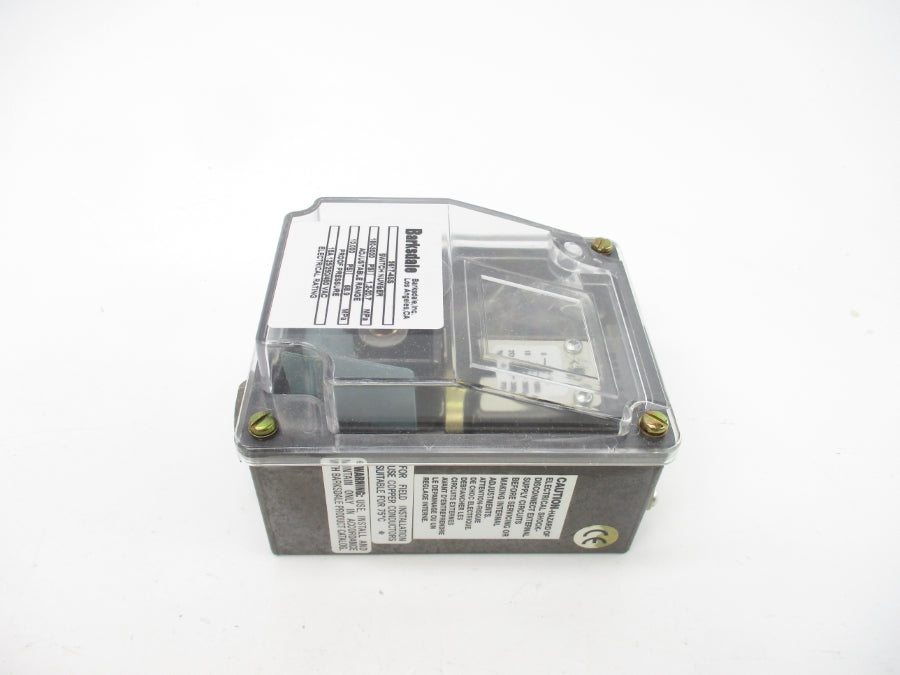 BARKSDALE 9617-4SS 480VAC 15A 180-3000PSI NSMP