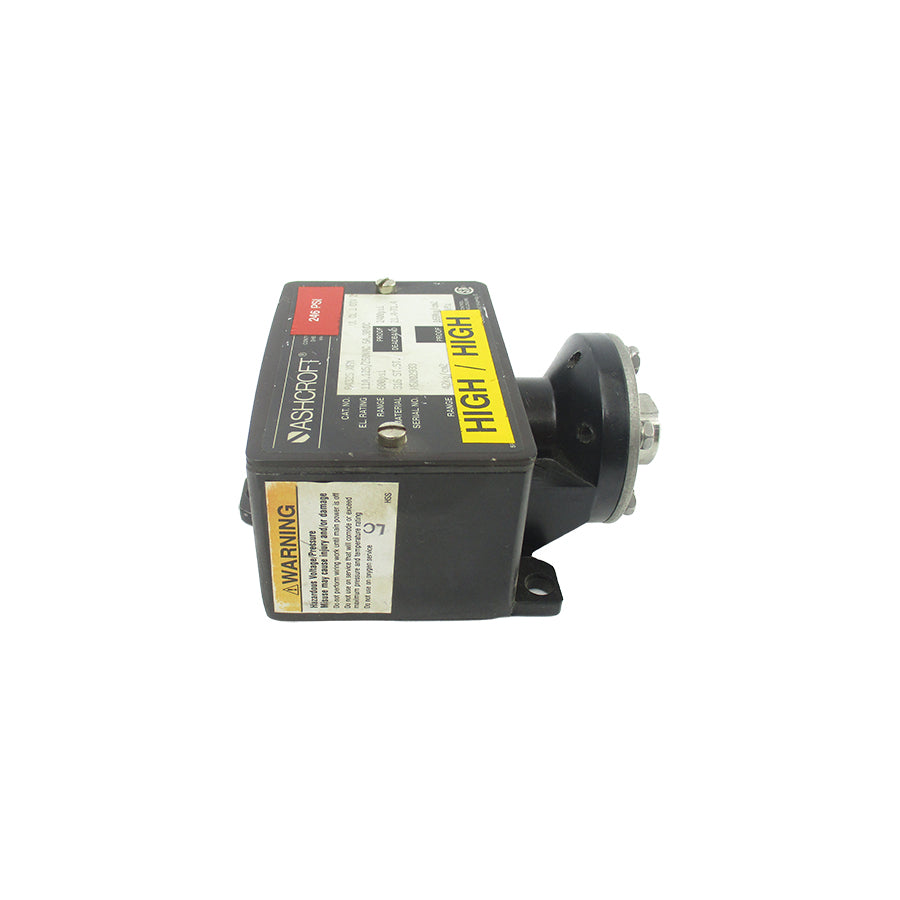 ASHCROFT B432SXFM 125/250VAC 11A 600PSI (AS PICTURED) NSNP