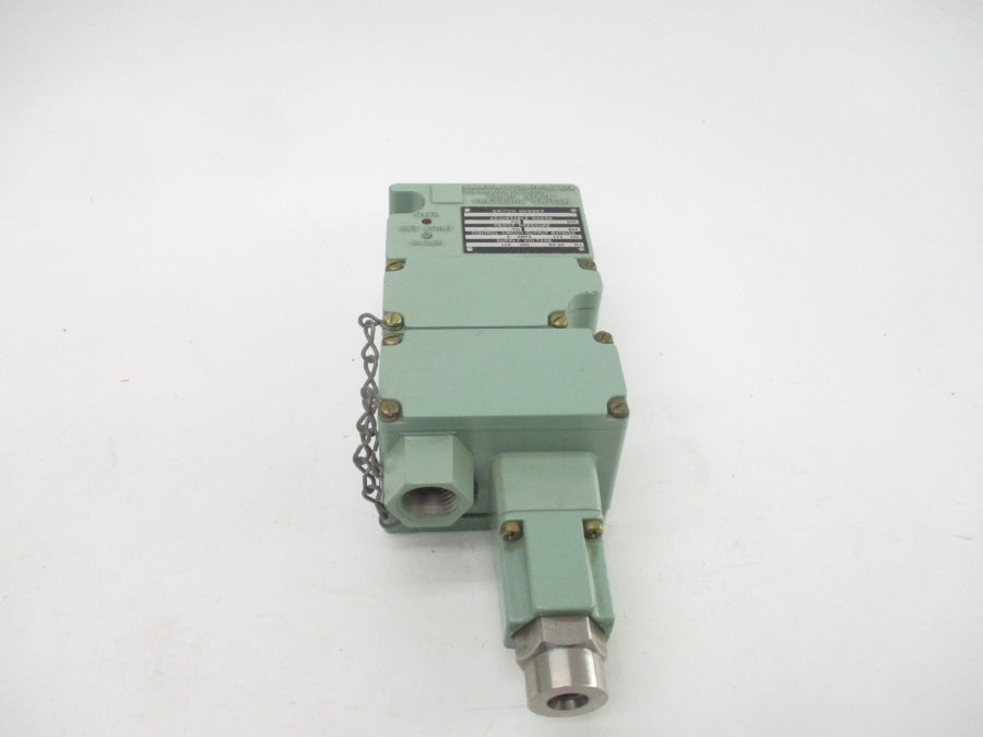 BARKSDALE CONTROLS 3AG11T-01C-01SW 115VAC 3A 0.45-15PSI NSNP