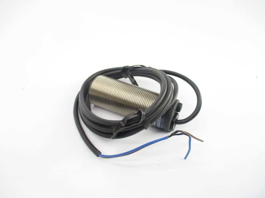 TELEMECANIQUE XSAV01801 24-240V NSMP