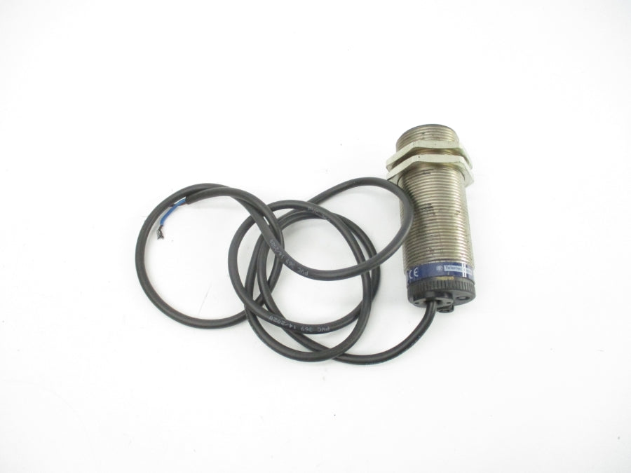 TELEMECANIQUE XSAV01801 24-240V UNMP