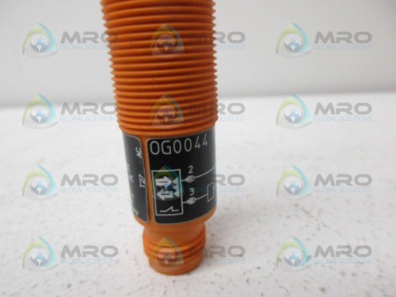 IFM EFECTOR OG0044 PHOTOELECTRIC SENSOR UNMP
