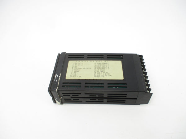 EUROTHERM CONTROLS 808/D1/0/0/C4/0/QS/(AZGF400)/@AF145/@AS140 32-600'F UNMP