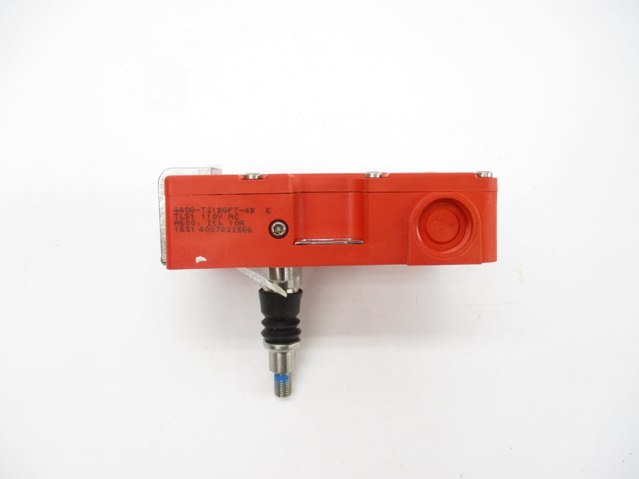 ALLEN BRADLEY 440G-T21BGPT-4B SER. E 110VAC 10A (BR/WH) NSMP