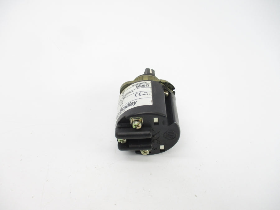 ALLEN BRADLEY 800T-U24 SER. Q 300VAC/DC (AS PICTURED) NSNP
