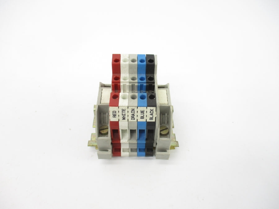 ALLEN BRADLEY 1492-DN3TW SER. A UNMP
