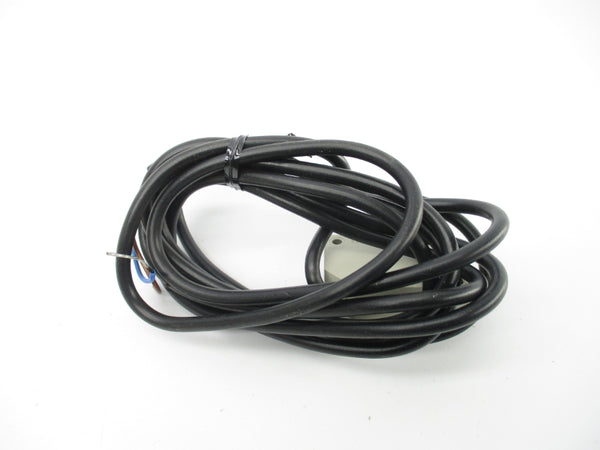 TELEMECANIQUE XS7G12MA230 24-240V NSNP