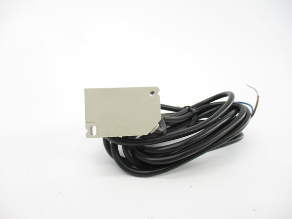 TELEMECANIQUE XS7G12MA230 24-240V NSNP