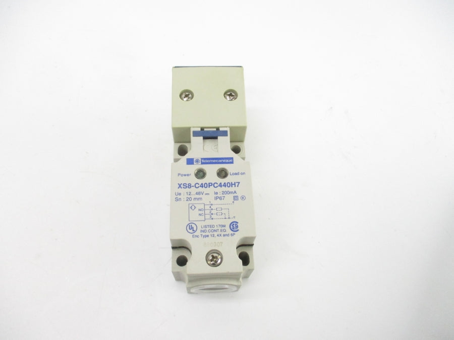 TELEMECANIQUE XS8C40PC440H7 12-48V NSMP