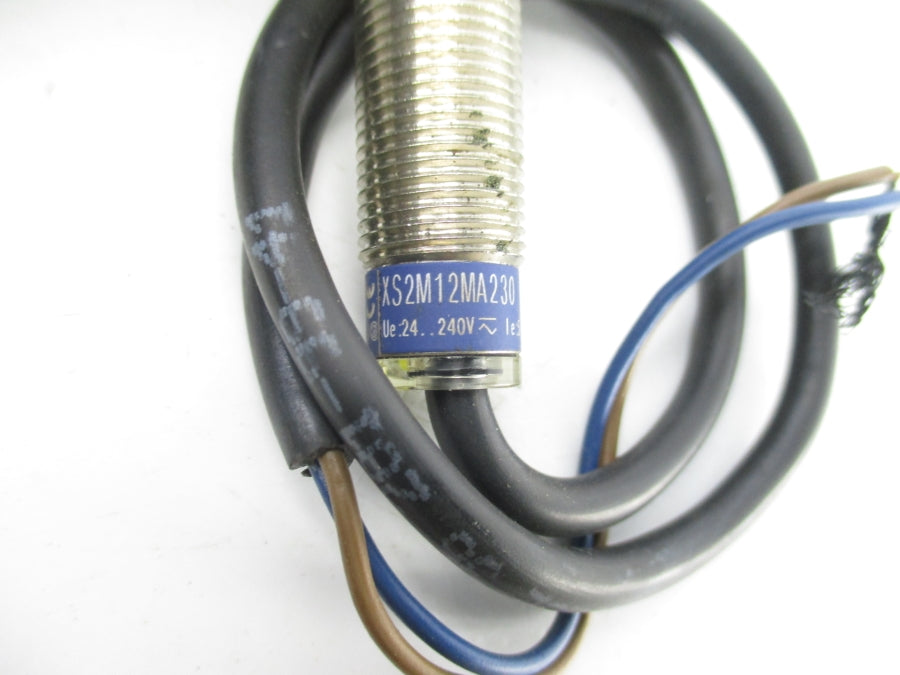 TELEMECANIQUE XS2M12MA230 24-240V UNMP