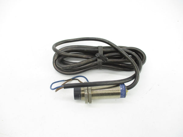 TELEMECANIQUE XS2M18MA230 24-240V NSNP