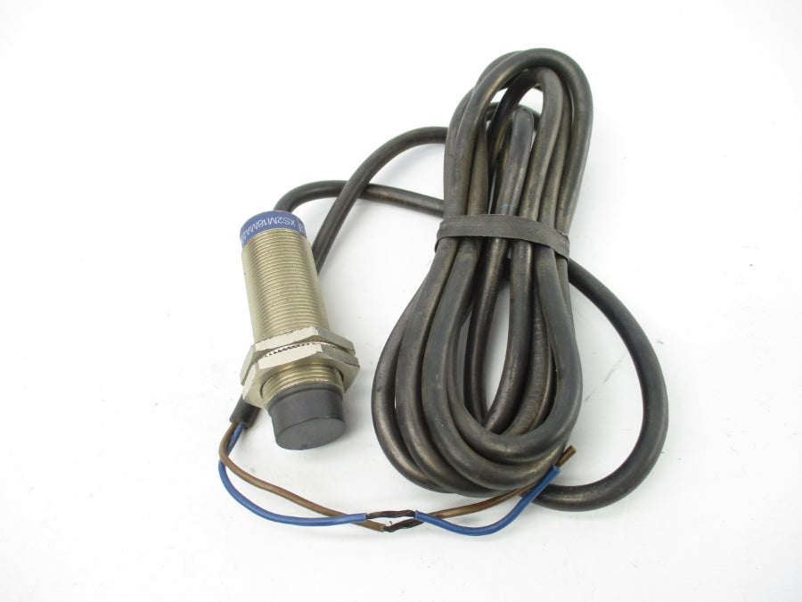 TELEMECANIQUE XS2M18MA230 24-240V NSNP
