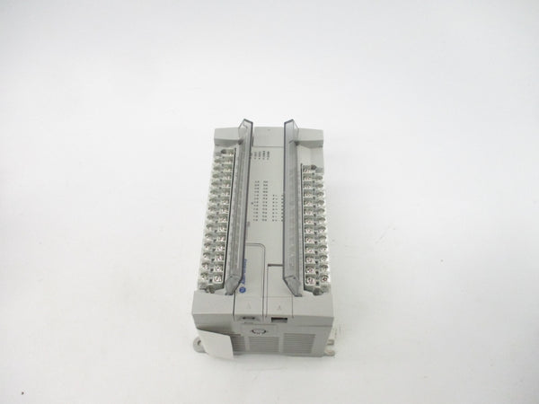 ALLEN BRADLEY 1762-L40BWAR SER. C F/W 12 100-240VAC NSNP