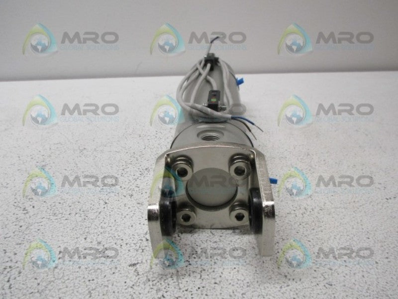 SMC CDG1DN50-125-H7BW CYLINDER NSNP
