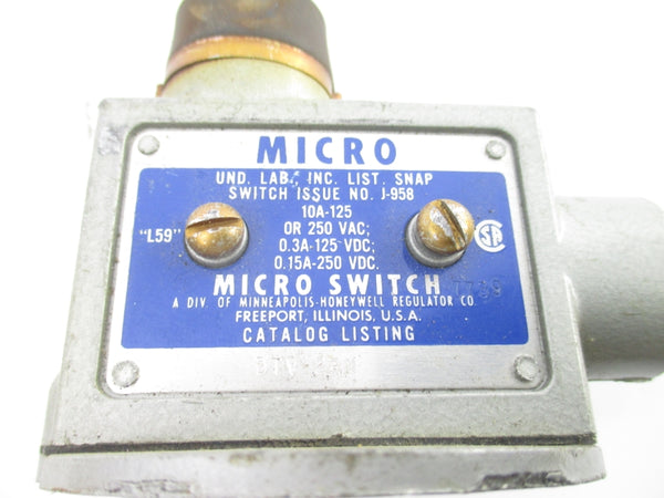 MICRO SWITCH DTV-2RN 250VAC 10A (GREY) UNMP
