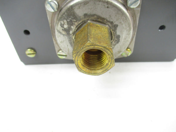 HONEYWELL L404A1396-2 0-150PSI NSNP