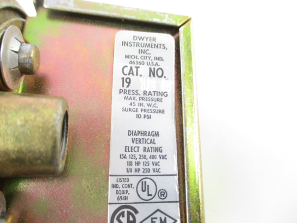DWYER 1910-01 480VAC 15A 10PSI NSNP