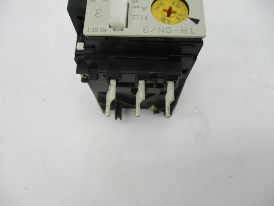 FUJI ELECTRIC TR-0N/3 TR13D 600VAC 0.64-0.96A UNMP