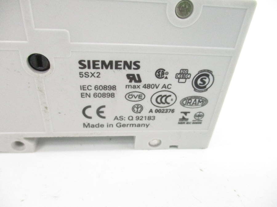 SIEMENS 5SX2-C4 400V 4A NSNP