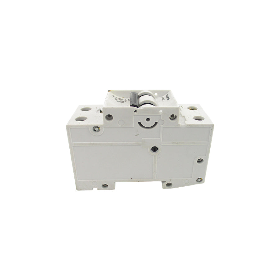 SIEMENS 5SX2-C4 400V 4A (AS PICTURED) NSNP