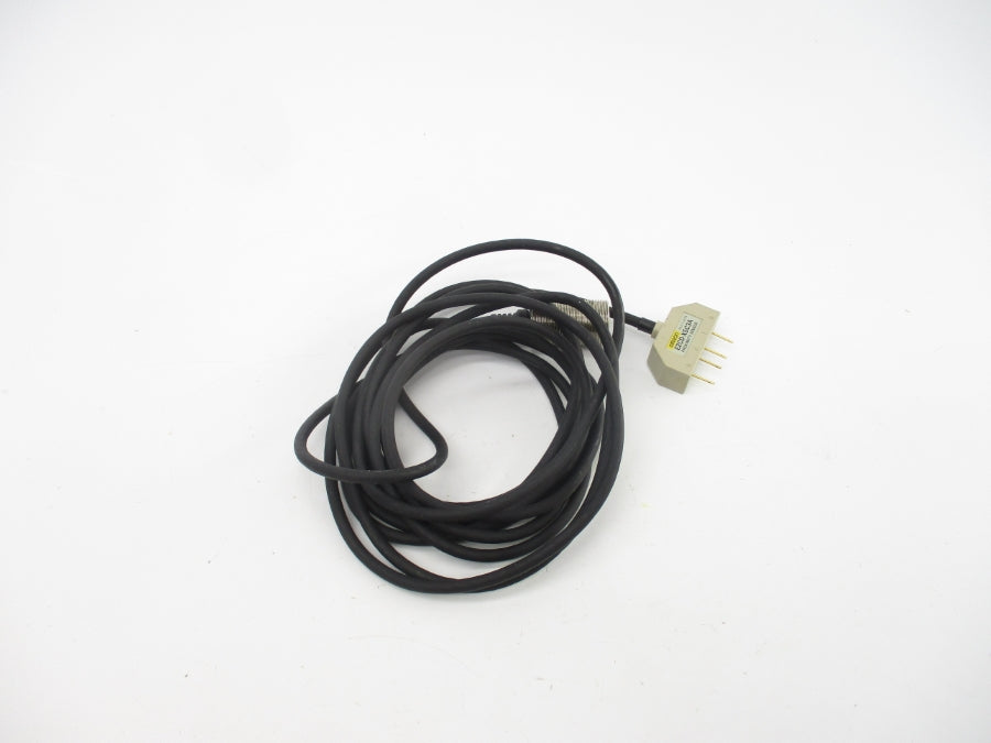 OMRON E2CD-X5C3A (AS PICTURED) UNMP