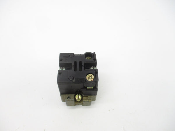 TELEMECANIQUE ZB2-BV006 380V NSNP