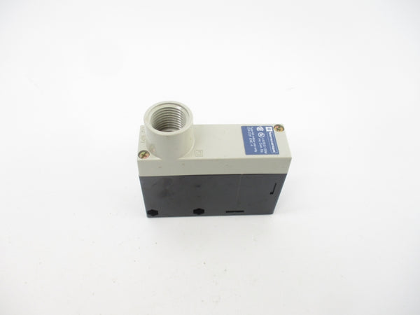 TELEMECANIQUE XUJ-M100314 24-240VAC NSNP