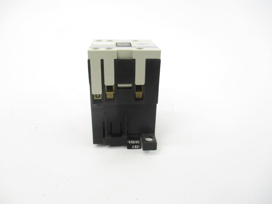 TELEMECANIQUE CA2SKE20 120V NSNP