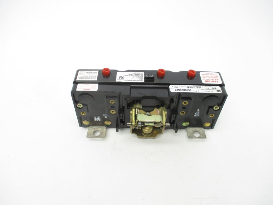 CUTLER HAMMER 2602D98G27 200A UNMP