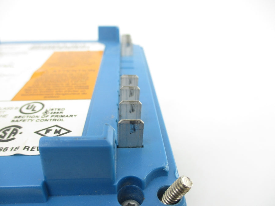 HONEYWELL RM7823A1016 120VAC UNMP