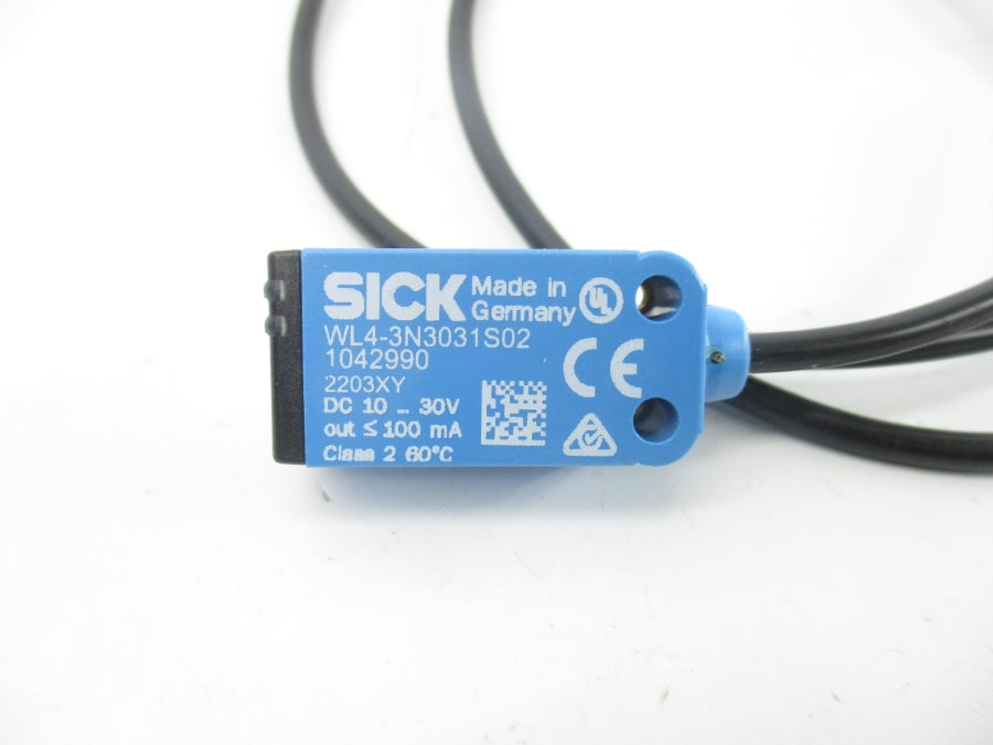 SICK WL4-3N3031S02 1042990 10-30VDC NSNP