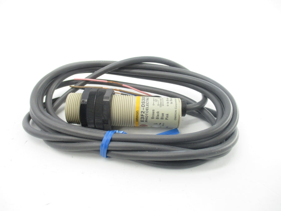 OMRON E3F2-DS30C4 10-30VDC NSMP