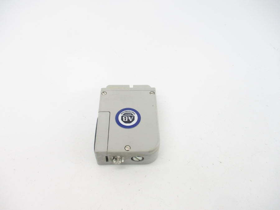 INDUSTRIAL SPARE PART 42DRP-5000 SER. B 10-30VDC NSNP