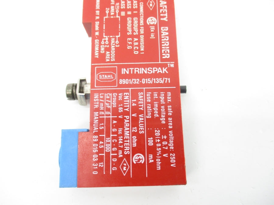 STAHL 8901/32-015/135/71 0.7V UNMP