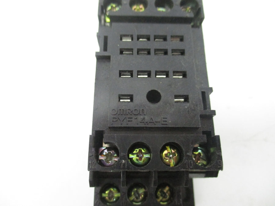 OMRON PYF14.A-E 250VAC 5A NSNP