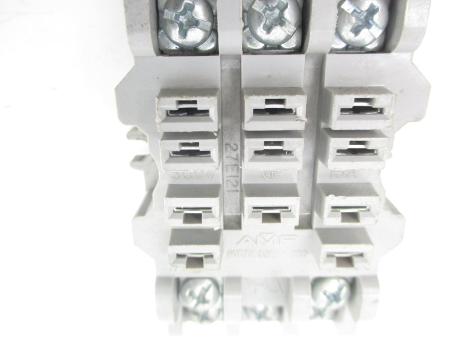 AMF 27E121 300V 15A UNMP