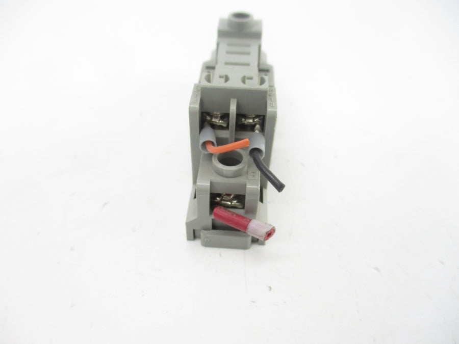IDEC SH1B-05C 300V 10A UNMP