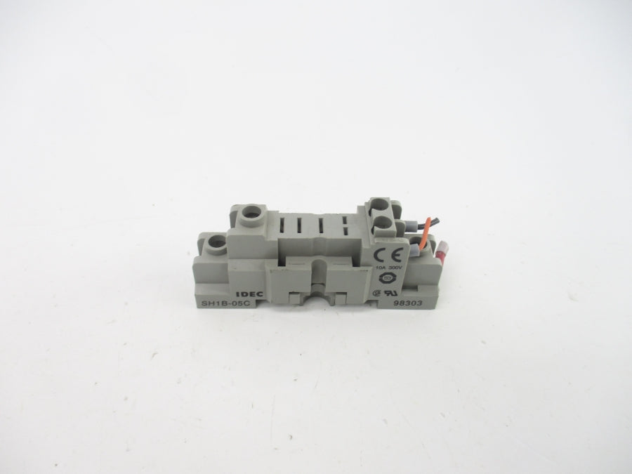 IDEC SH1B-05C 300V 10A UNMP