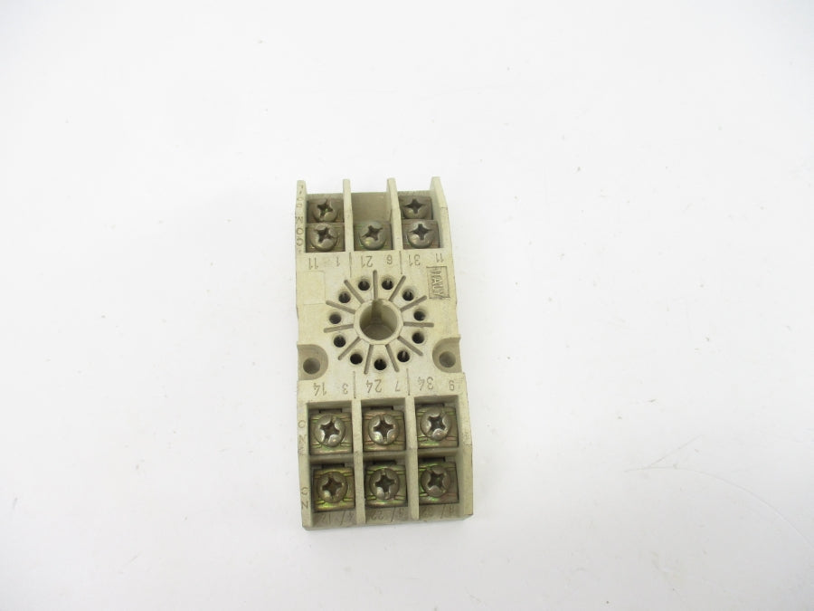 ELETROSWITCH ZVR11 250V 10A NSNP