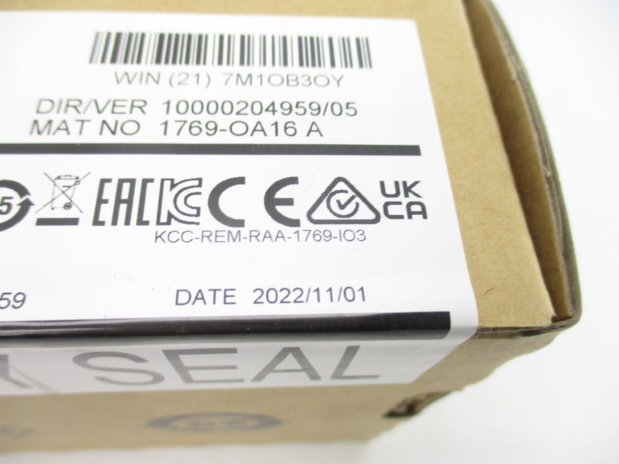 INDUSTRIAL SPARE PART 1769-OA16 SER. A F/W 3.1 120/240VAC DATE: 2022 NSFS