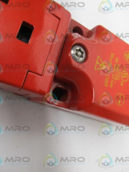 SCIENTIFIC TECHNOLOGIES 44533-0130 SAFETY INTERLOCK SWITCH UNMP
