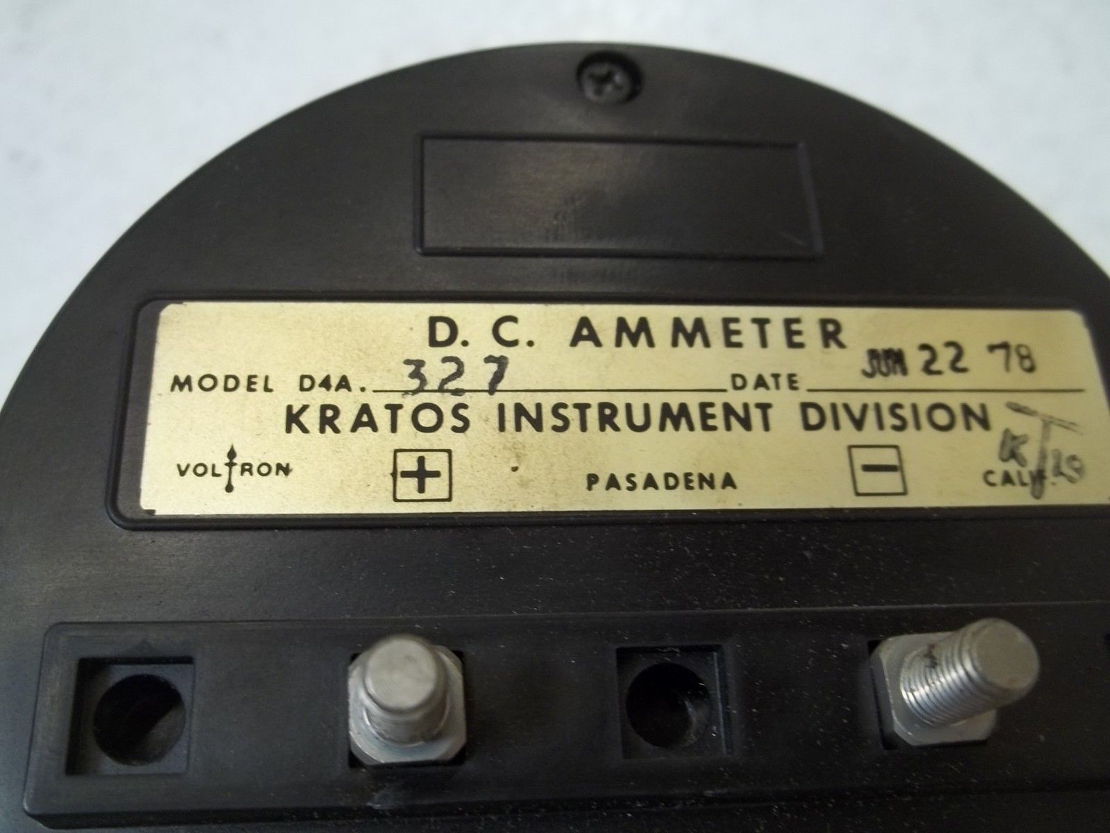 KRATOS INSTRUMENT DIVISION MODEL 327 PANEL METER 25-0-25 UNMP