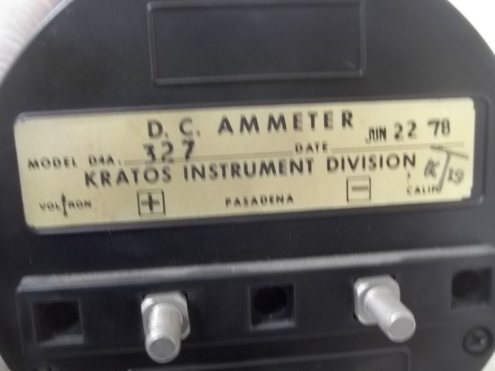 KRATOS MODEL 327 PANEL METER 25-0-25 UNMP