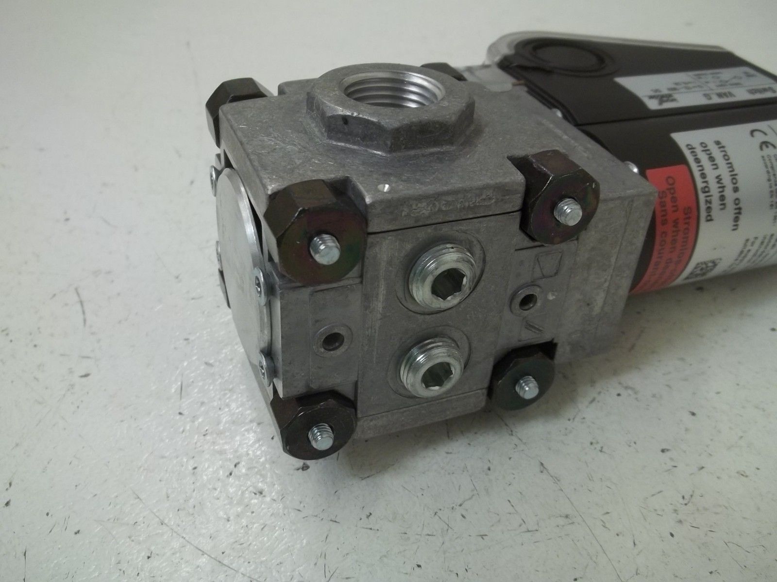 KROM SCHRODER VAN1T15N/NKGL UNMP