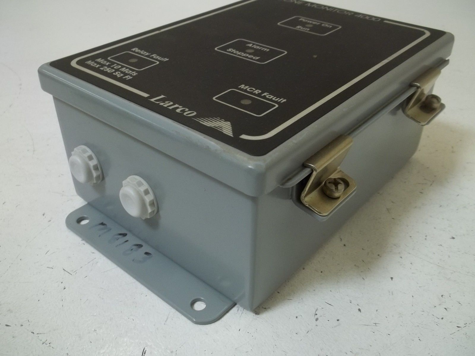 LARCO 277388 ZONE MONITOR 4000 UNMP